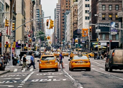 Mamdani přepracovává plán Vision Zero v New Yorku a představuje 100 nových politických cílů