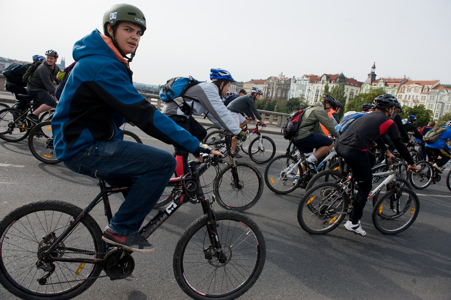 Tři sta dětí vyrazí na pražskou školní cyklojízdu